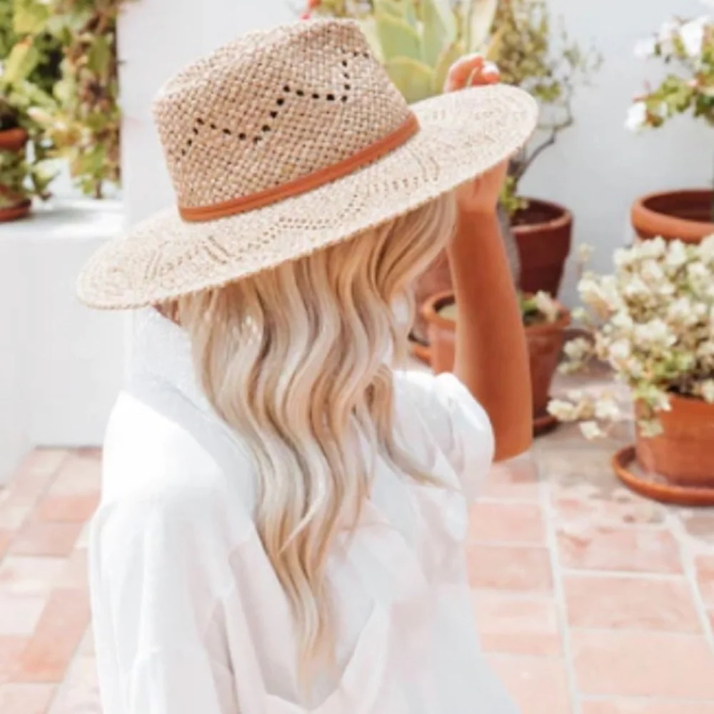 NWT Vici McKinley Woven Straw Hat - Light Tan - Picture 1 of 4